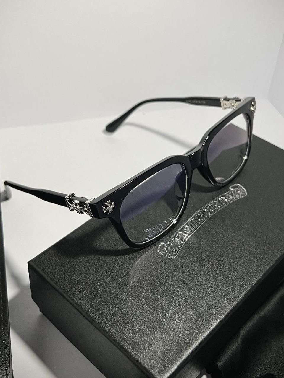 عینک chrome hearts