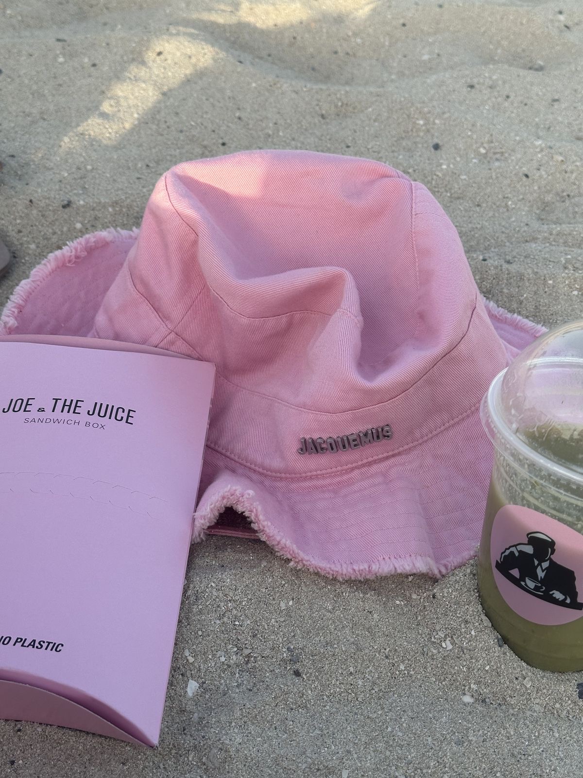 کلاه باکتی jacquemus🐰☁️